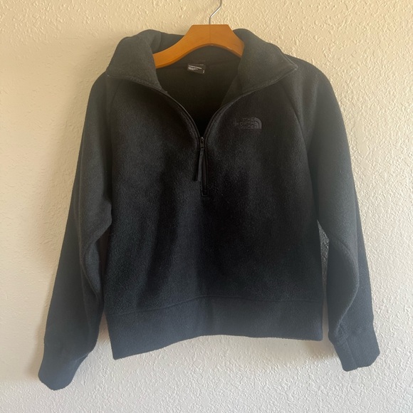 North Face Women’s Quarter Zip Fleece Small - Picture 3 of 5